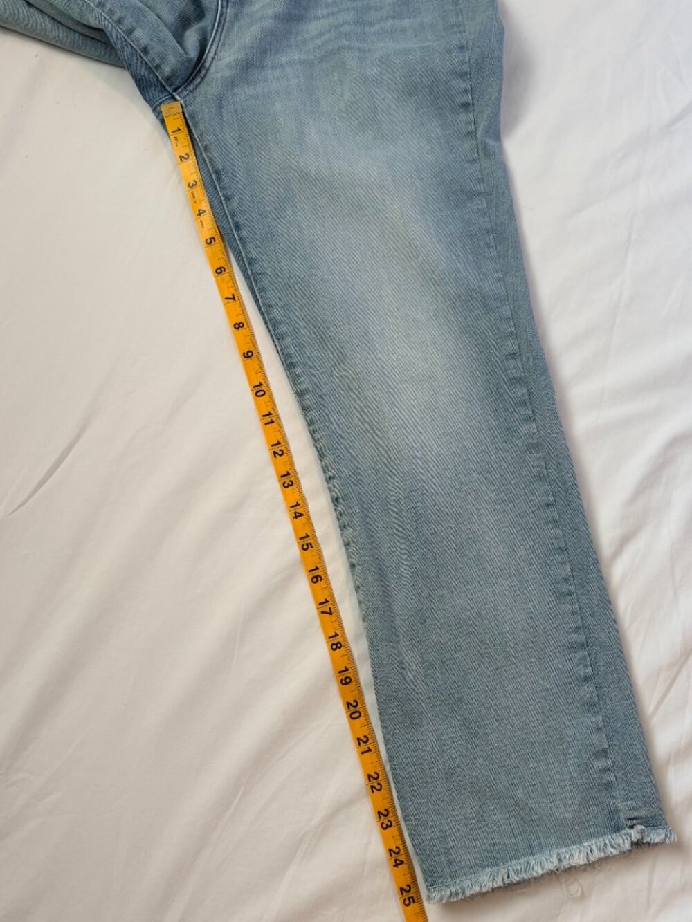 NYDJ Sheri Slim Ankle Jeans Light Paradise Blue 10 Lift Tuck Frayed Hem - Picture 11 of 12